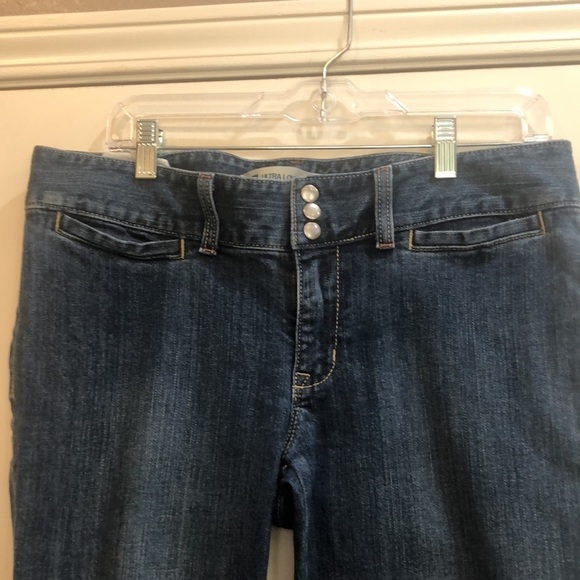 GAP Capris Sz 10 Reg - Picture 2 of 4